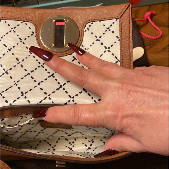 Kate Spade tan crossbody w/ dust bag - Picture 7 of 10